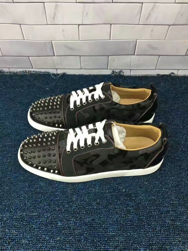 CL Men Shoes-217