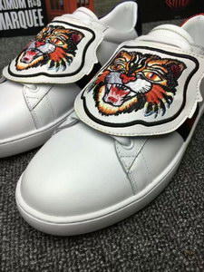 Gucci Shoes AAA(Women)-036
